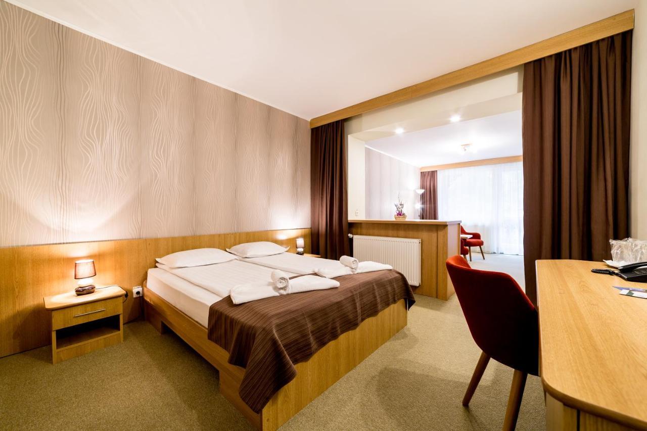 Hotel Muresul Health Spa Совата Екстер'єр фото