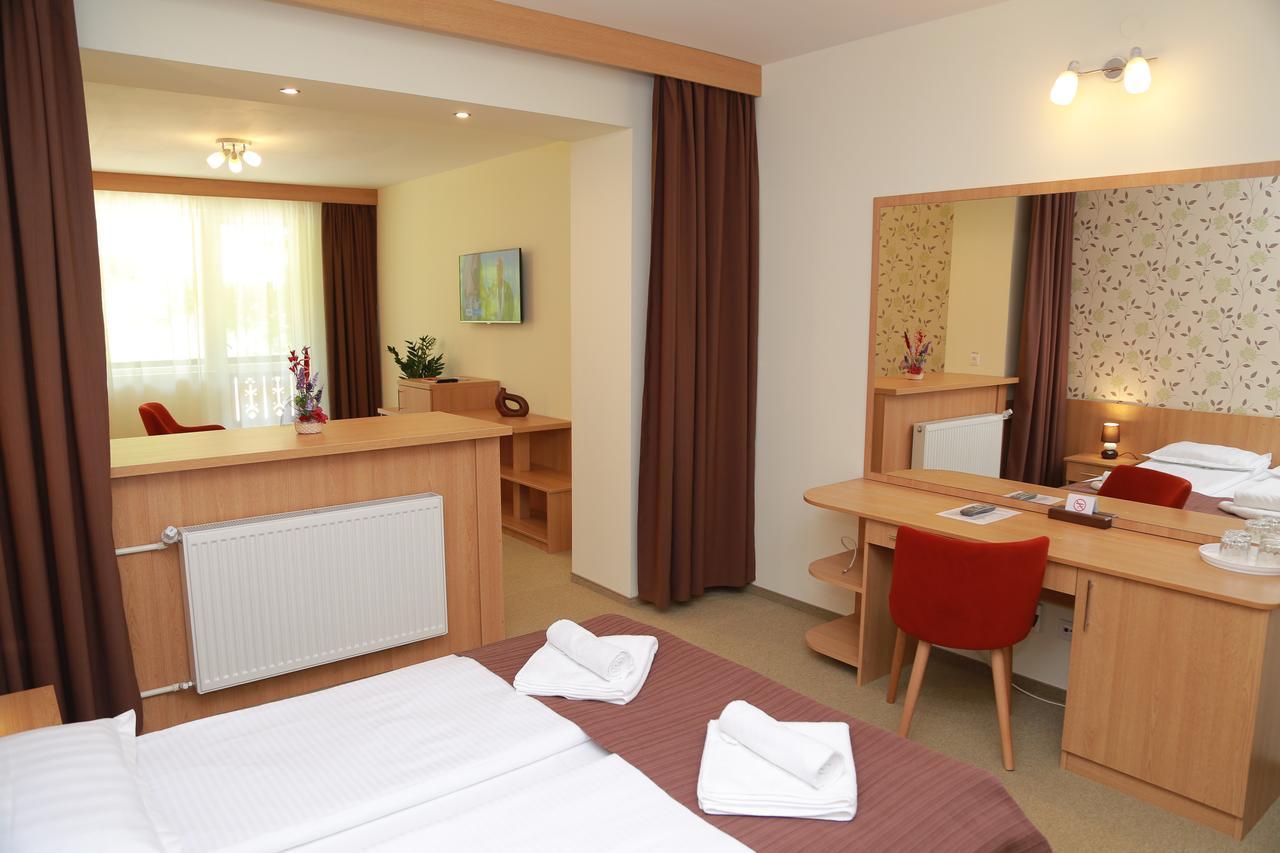 Hotel Muresul Health Spa Совата Екстер'єр фото